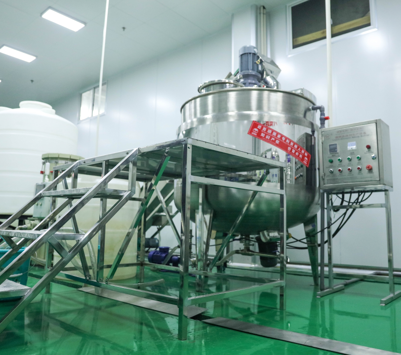 洗發(fā)水生產(chǎn)設備-10